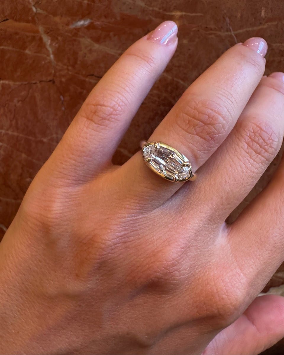 Oval East West Ring