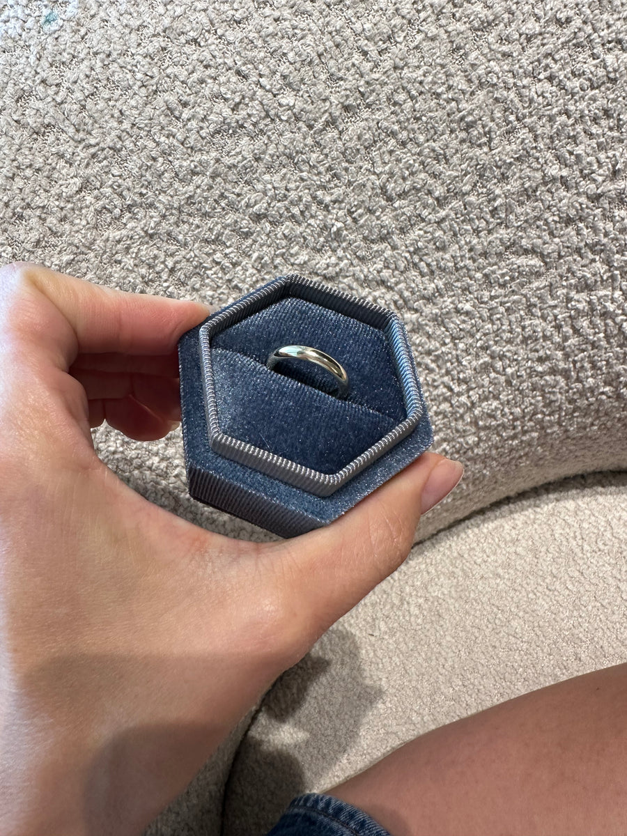 Bubble Wedding Band