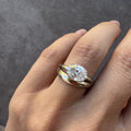 Curve Ring