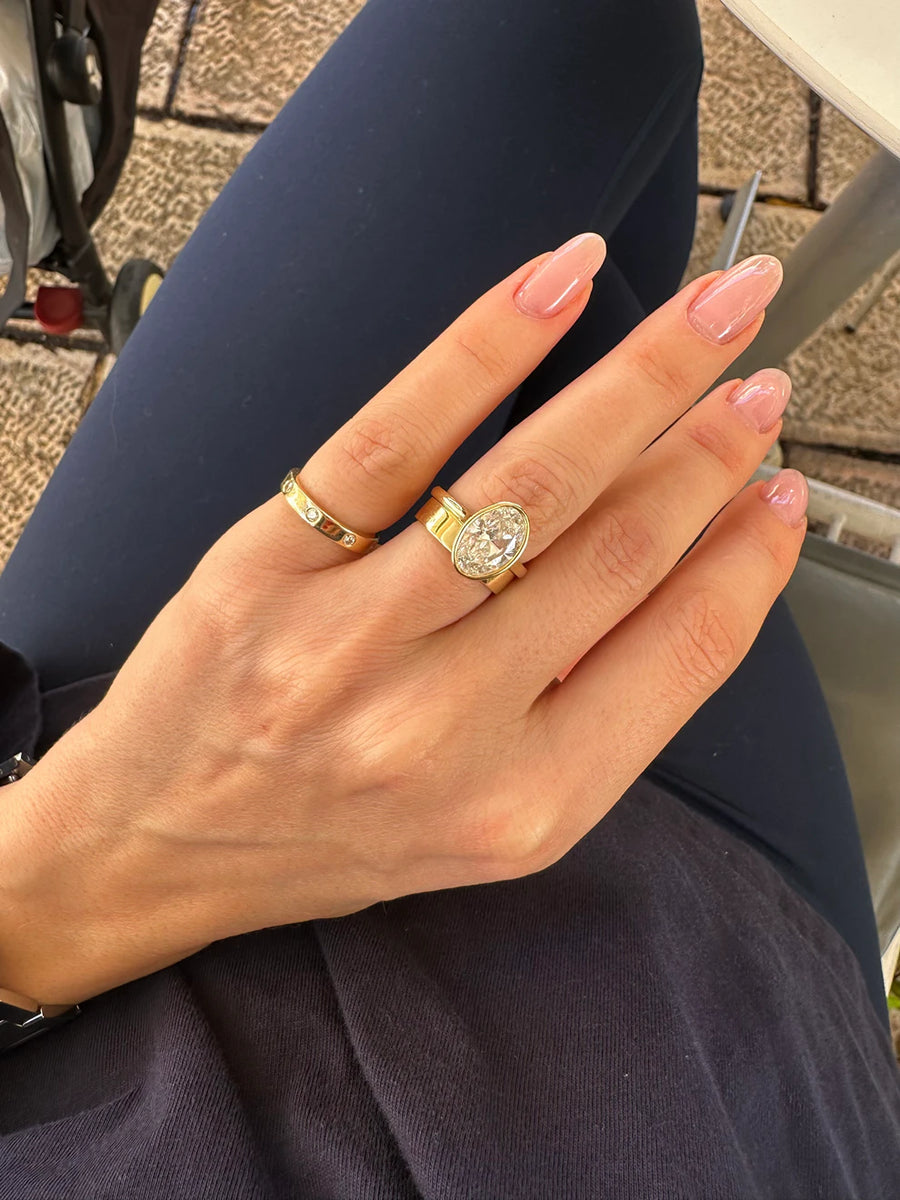 De Oval bezel